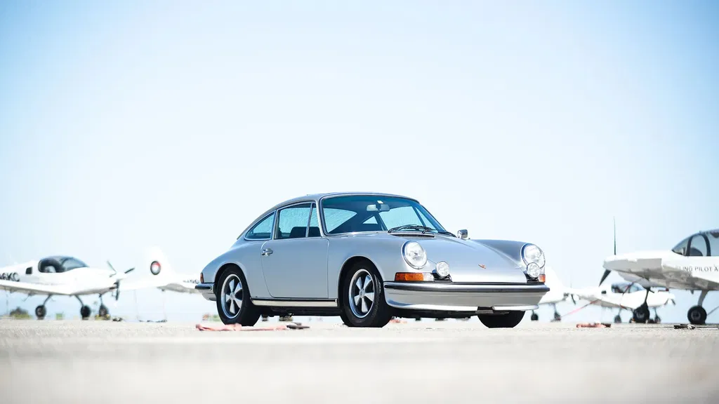 Porsche 911 S (F-Modell)