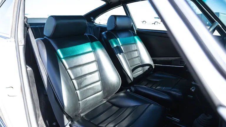 Porsche 911 S (F-Modell)