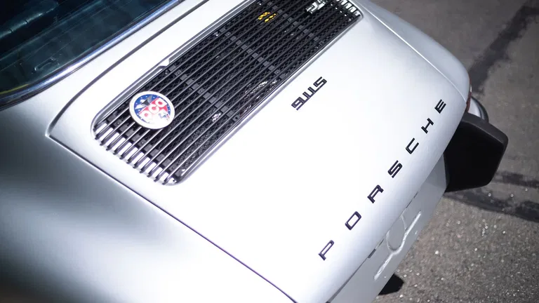 Porsche 911 S (F-Modell)