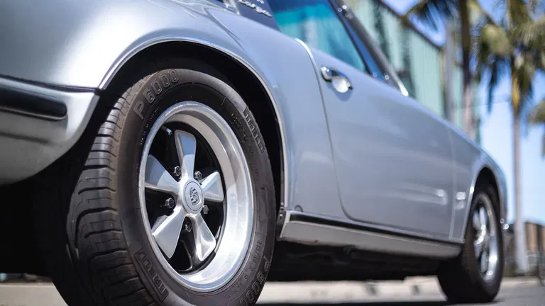 Porsche 911 S (F-Modell)