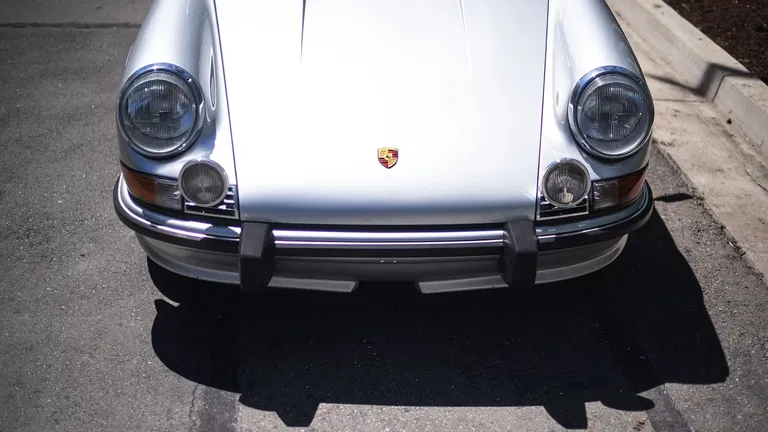 Porsche 911 S (F-Modell)