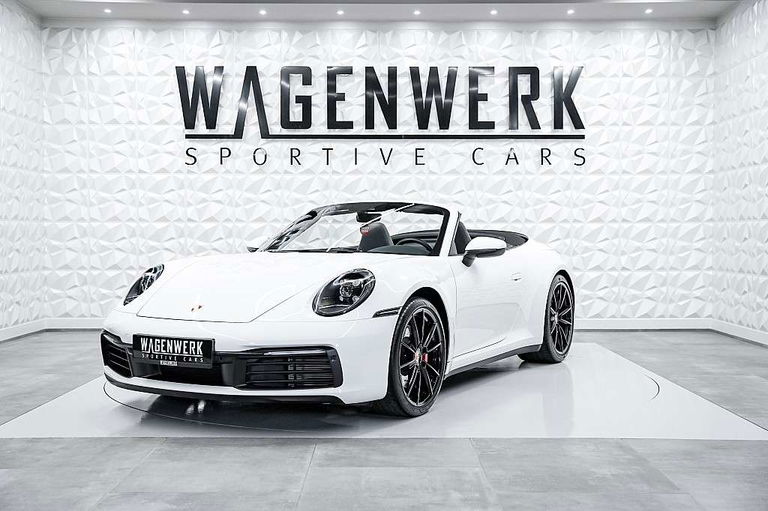 Porsche 992 Carrera 4S