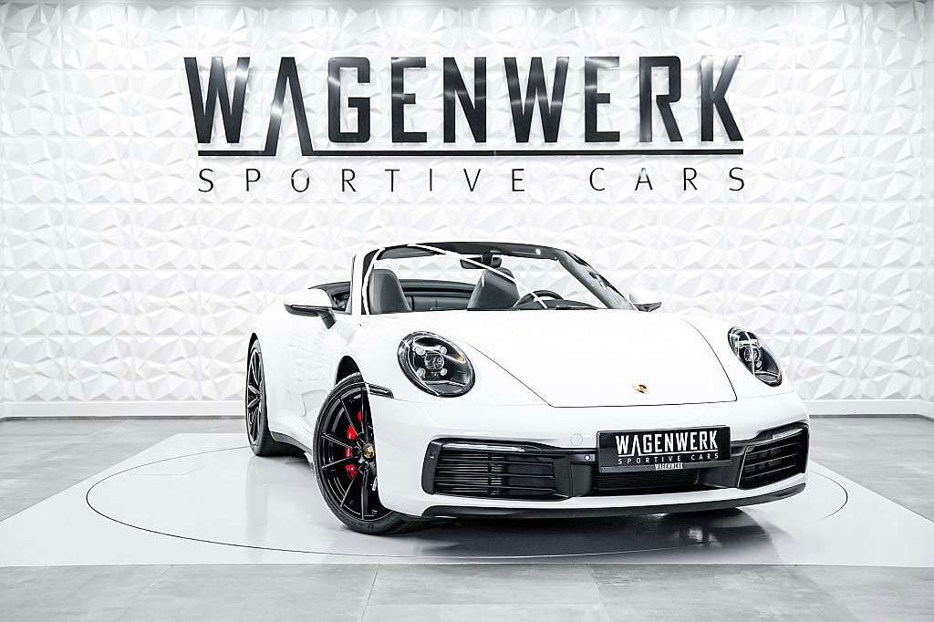Porsche 992 Carrera 4S