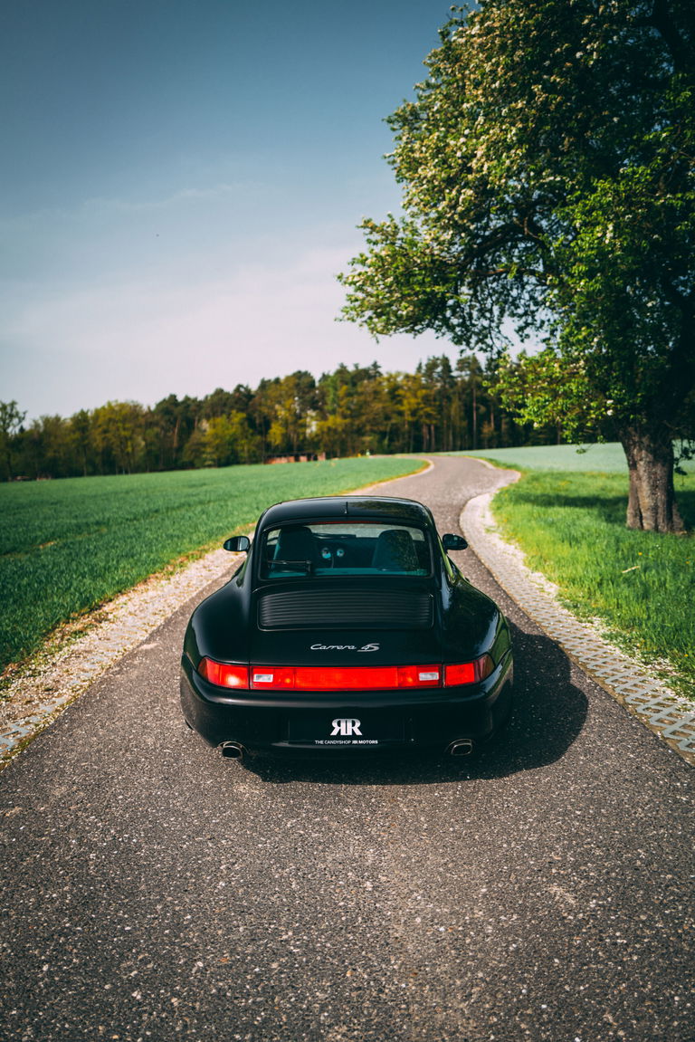 Porsche 993 Carrera 4S