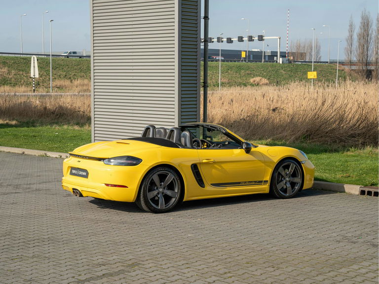 Porsche 718 Boxster T