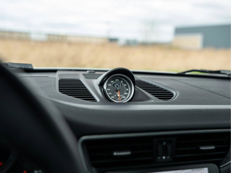 porsche-911-3-0-carrera-s-