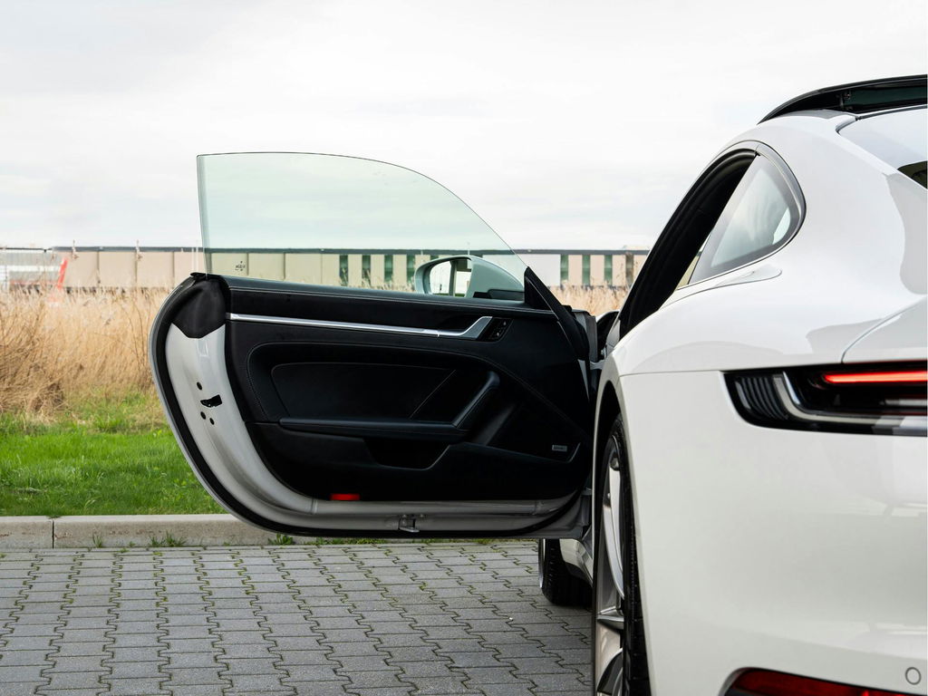 Porsche 992 Carrera S