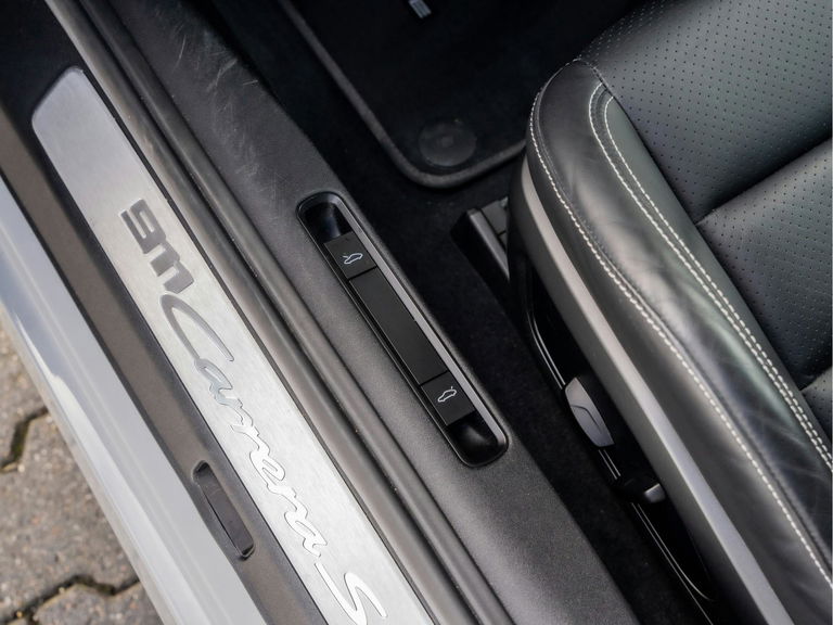 Porsche 992 Carrera S