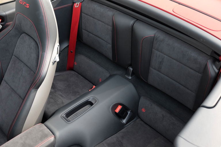 Porsche 991.2 Carrera GTS