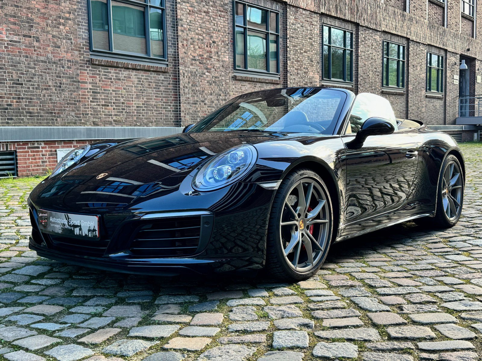 Cab Top & A-Pillar Kit | PORSCHE 911 CARRERA S COUPE 2017 Cab Top & A-Pillar Kit | PORSCHE 911 CARRERA S COUPE 2017