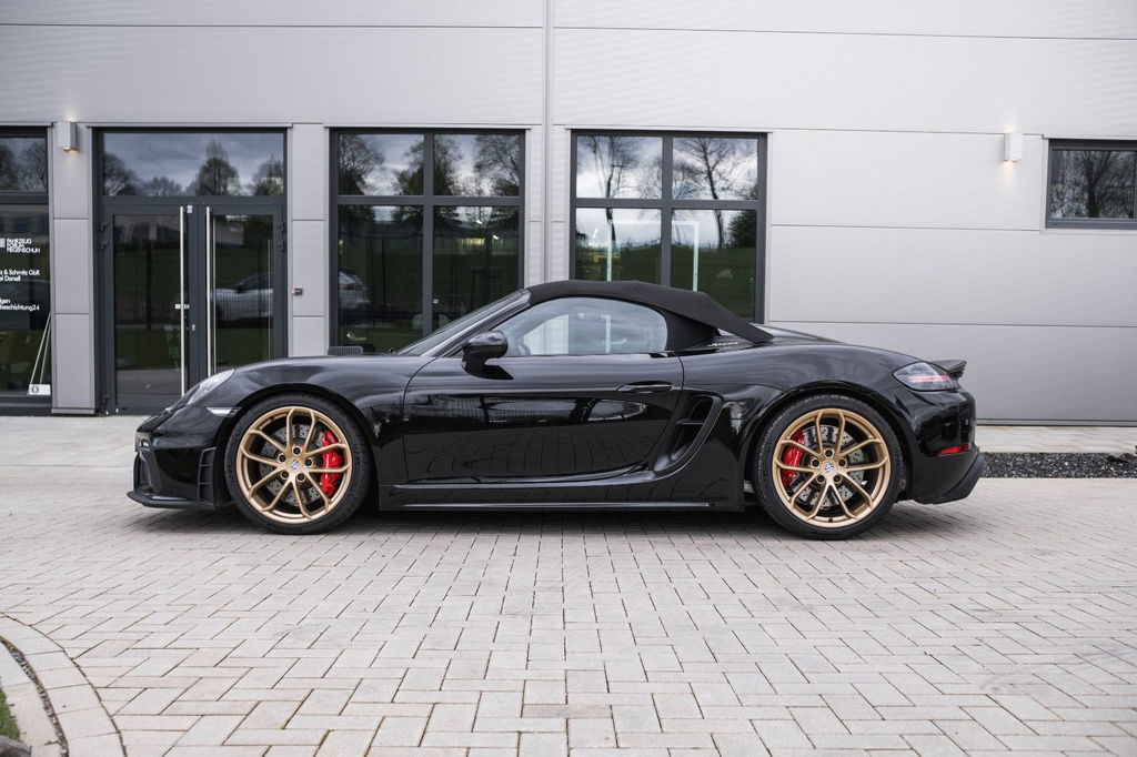 Porsche 718 Spyder