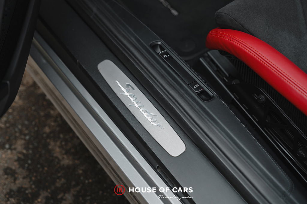 Porsche 981 Boxster Spyder