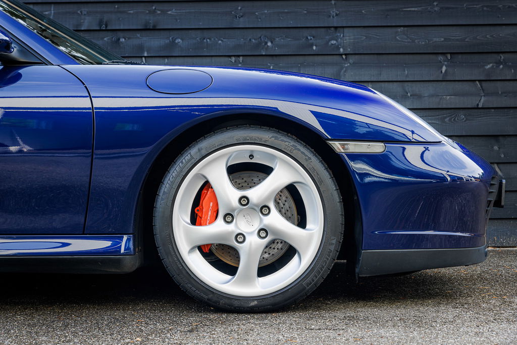 Porsche 996 Carrera 4S