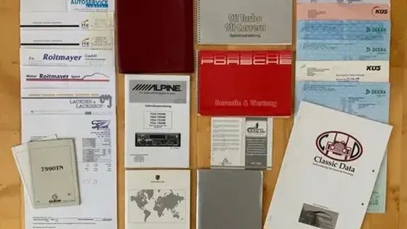 Porsche 911 Carrera 3.2