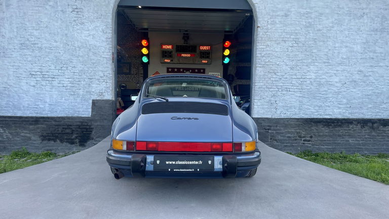 Porsche 911 Carrera 3.2