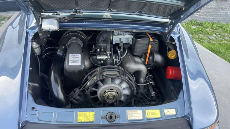 Porsche 911 Carrera 3.2