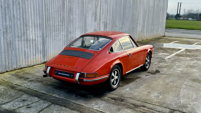 Porsche 911 T
