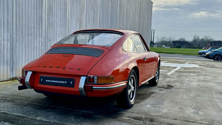Porsche 911 T
