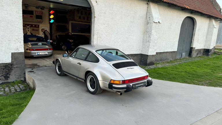 Porsche 911 SC