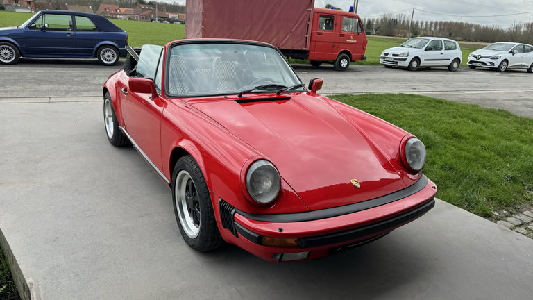 Porsche 911 Carrera 3.2