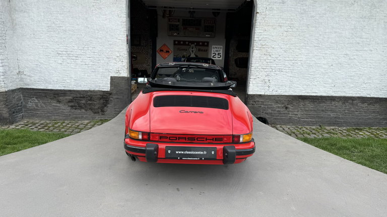 Porsche 911 Carrera 3.2