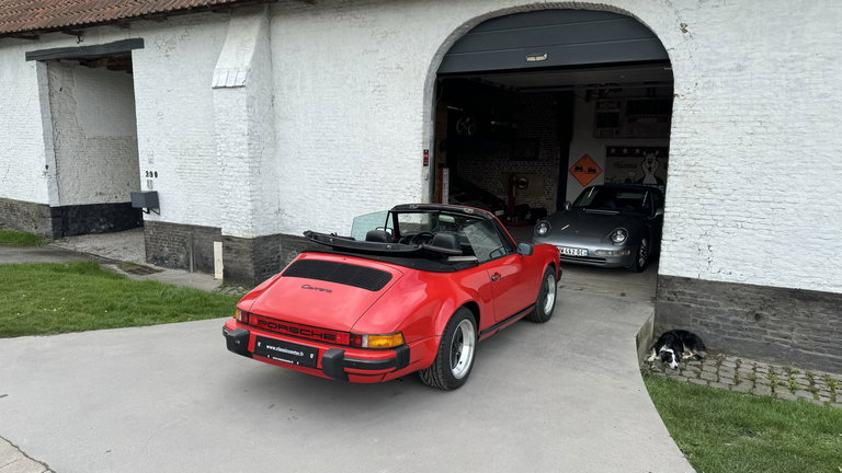 Porsche 911 Carrera 3.2