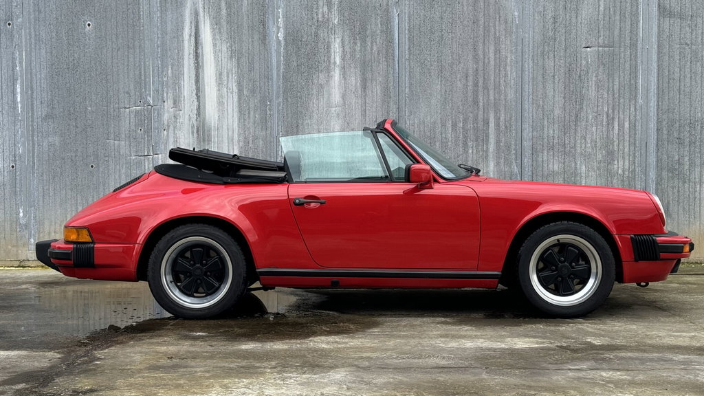 Porsche 911 Carrera 3.2