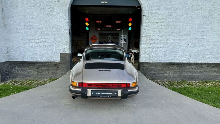 Porsche 911 SC