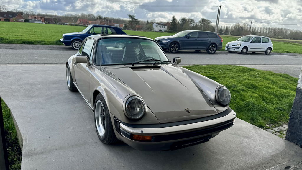 Porsche 911 SC