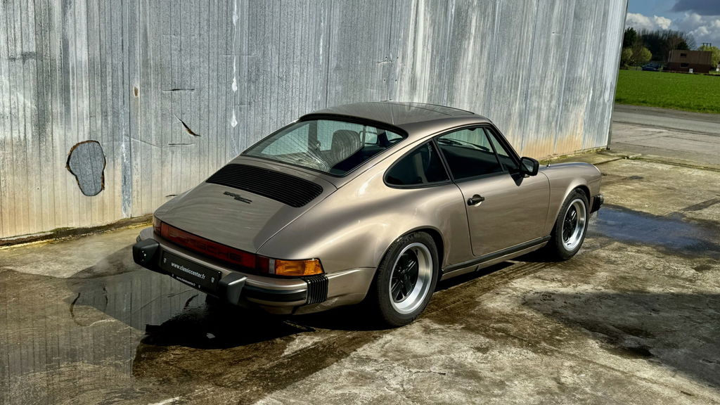 Porsche 911 SC