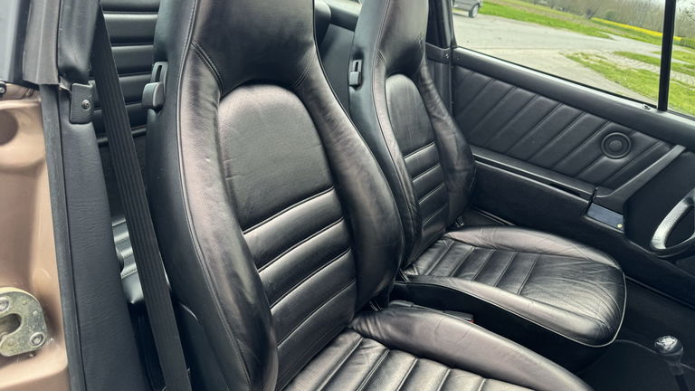 Porsche 911 Carrera 3.2