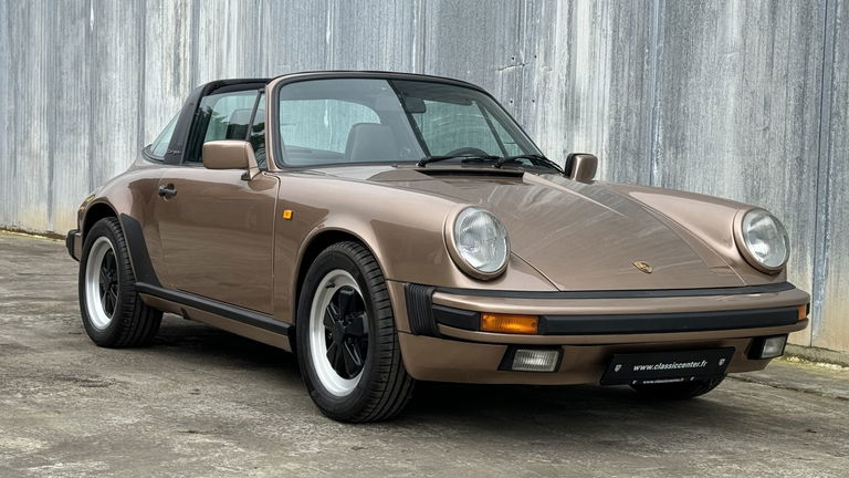 Porsche 911 Carrera 3.2