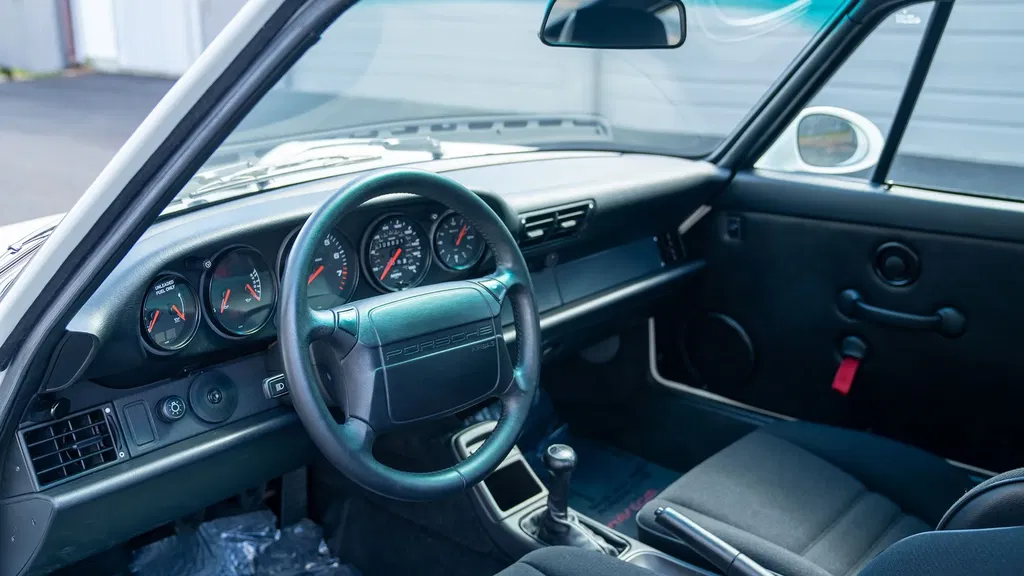 Porsche 964 Carrera RS America