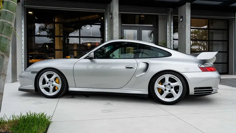 Porsche 996 GT2