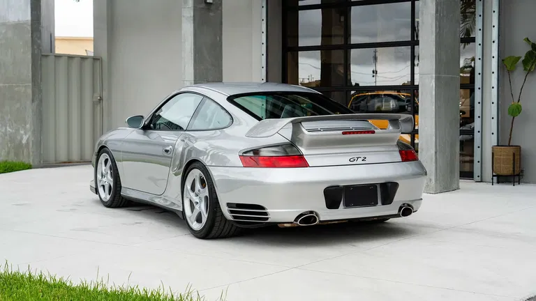 Porsche 996 GT2