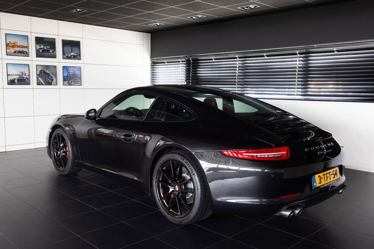 Porsche 991 Carrera