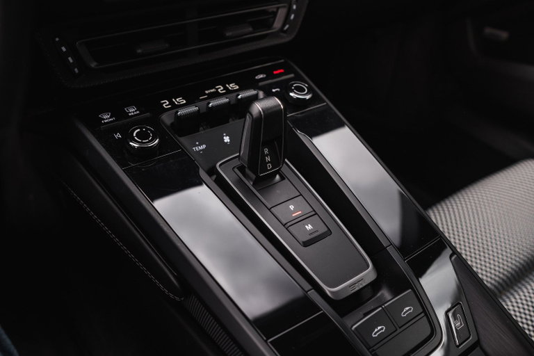 Porsche 992 Edition 50 Jahre Porsche Design