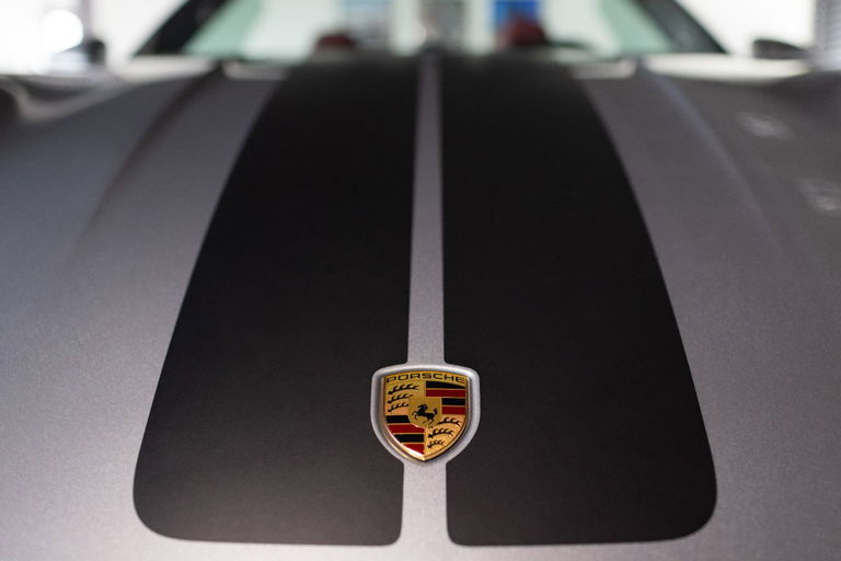 Porsche 992 Carrera 4 GTS