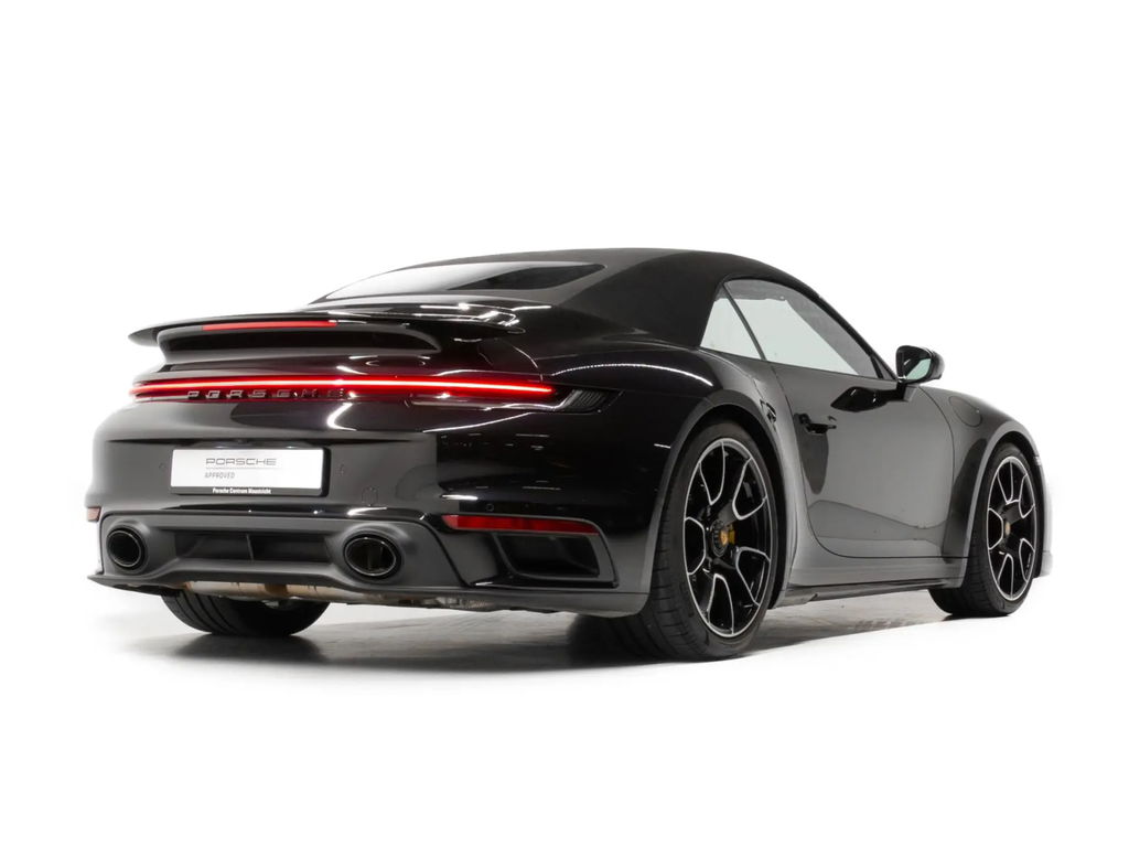 2023-porsche-911-turbo-s-cabriolet-