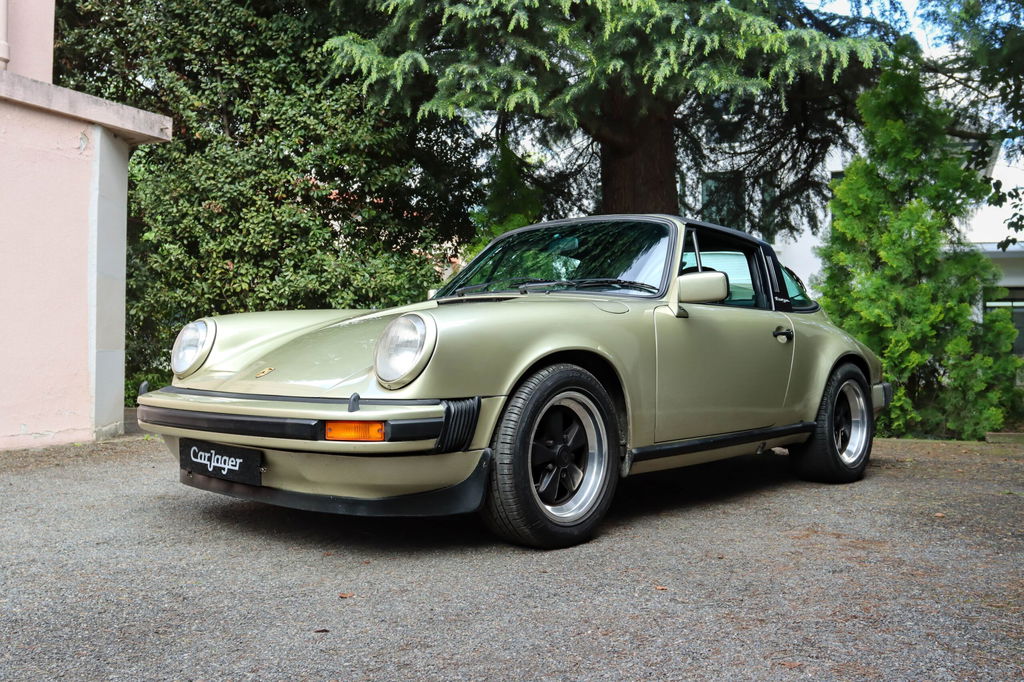 Porsche 911 Carrera 3,0