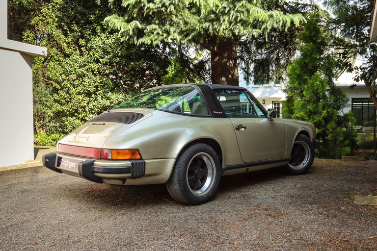 Porsche 911 Carrera 3,0