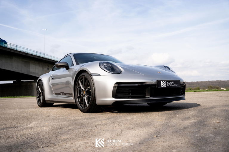 Porsche 992 Carrera T