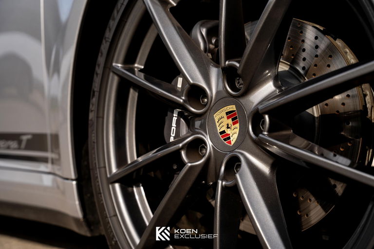 Porsche 992 Carrera T