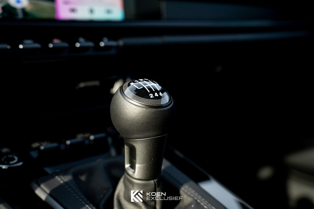 Porsche 992 Carrera T