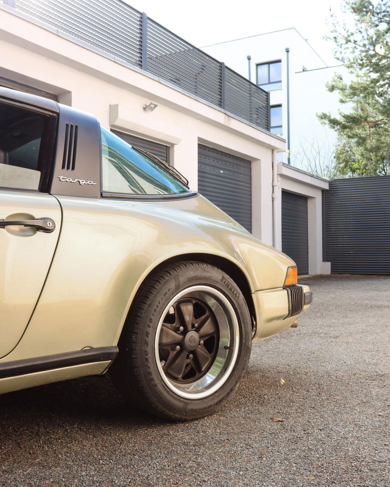 Porsche 911 Carrera 3,0