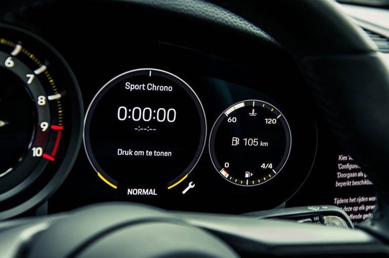 Porsche 992 GT3 Touring