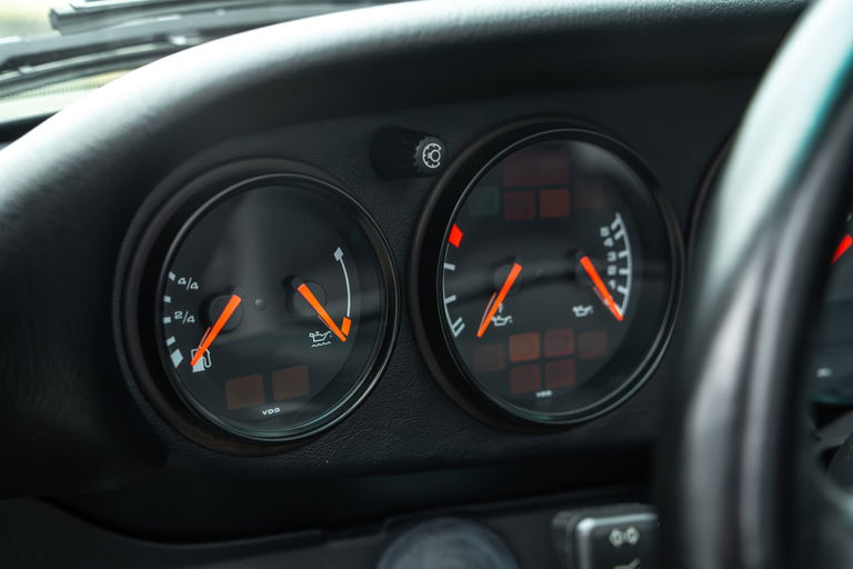 Porsche 993 Carrera 4