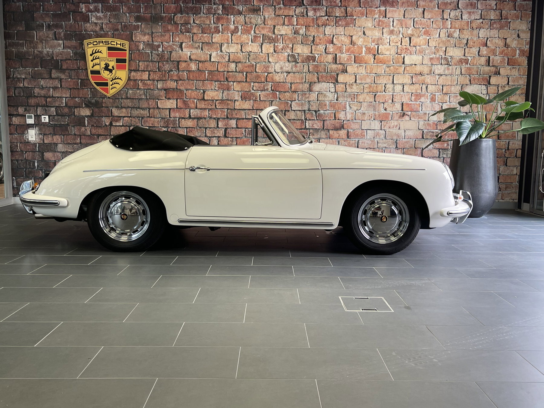 Porsche 356 SC 1965 - elferspot.com - Marketplace for Porsche