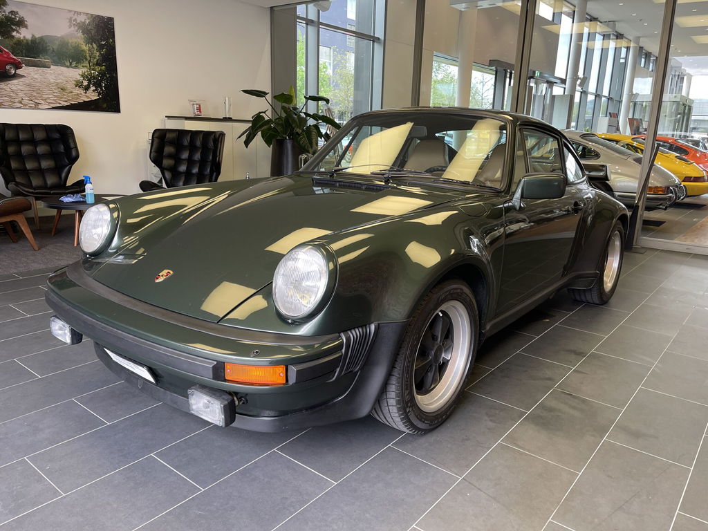 Porsche 911 Turbo 3.3