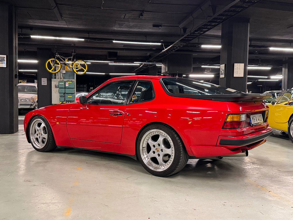 Porsche 944 Turbo Coupé